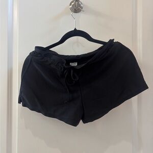 Kona Sol Women's Black Athletic Shorts